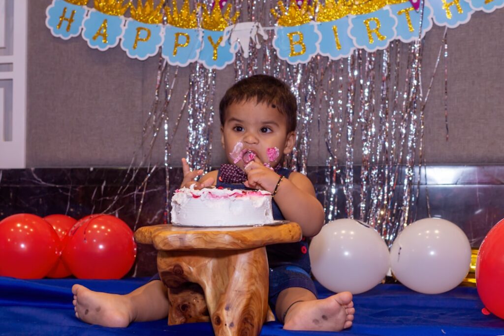 Photo Balloons, cake